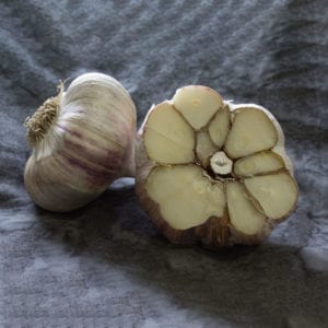German Red Naturally Grown Garlic Bulbs